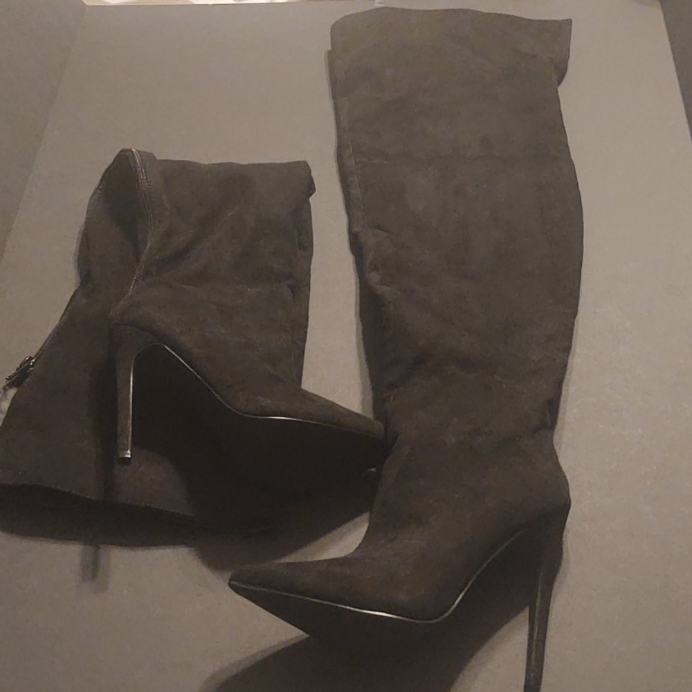 Thigh high heel boots
